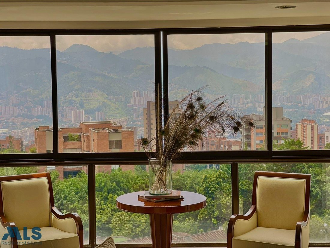 Apartment in Medellín, Antioquia, Colombia 4 - 17964151