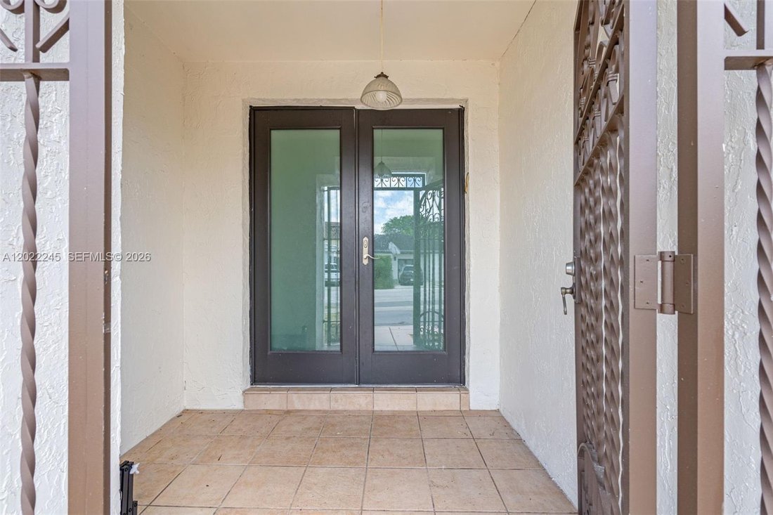 House in Miami, Florida, United States 4 - 17963926