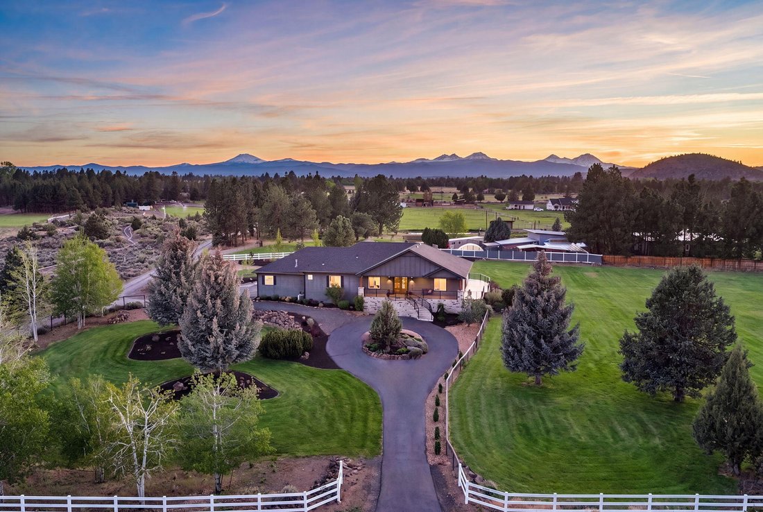 House in Bend, Oregon, United States 1 - 17963623
