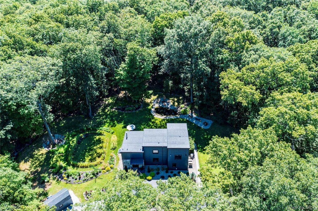 House in Warwick, New York, United States 3 - 16128074