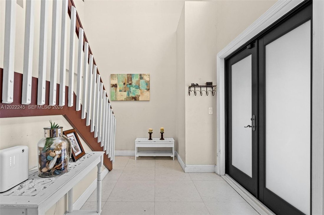 House in Miami, Florida, United States 5 - 17963926