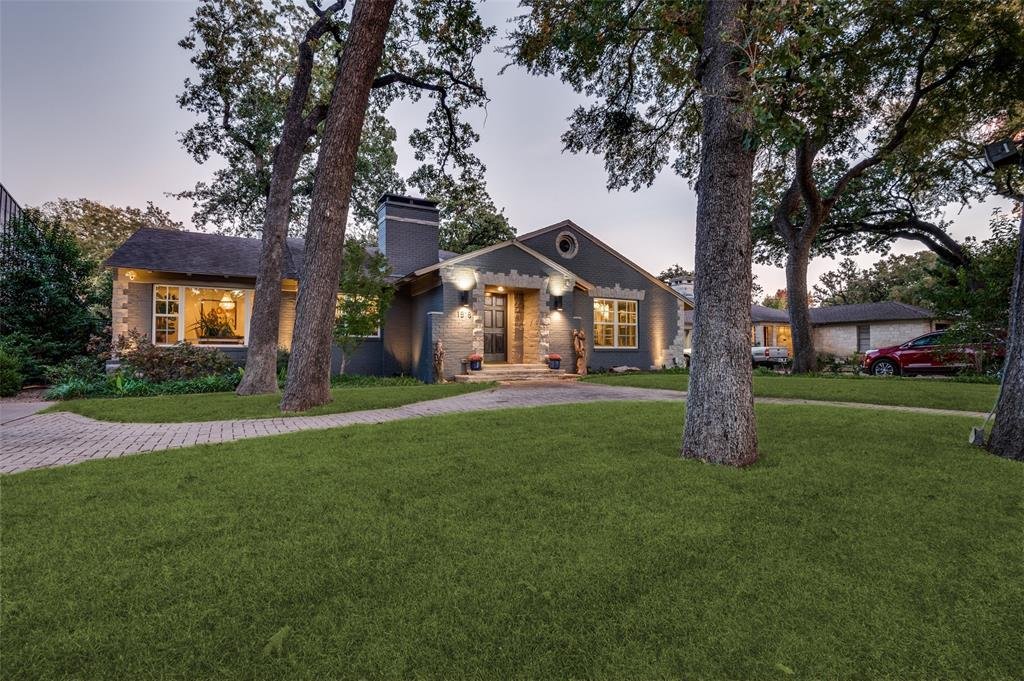 House in Dallas, Texas, United States 3 - 17964060