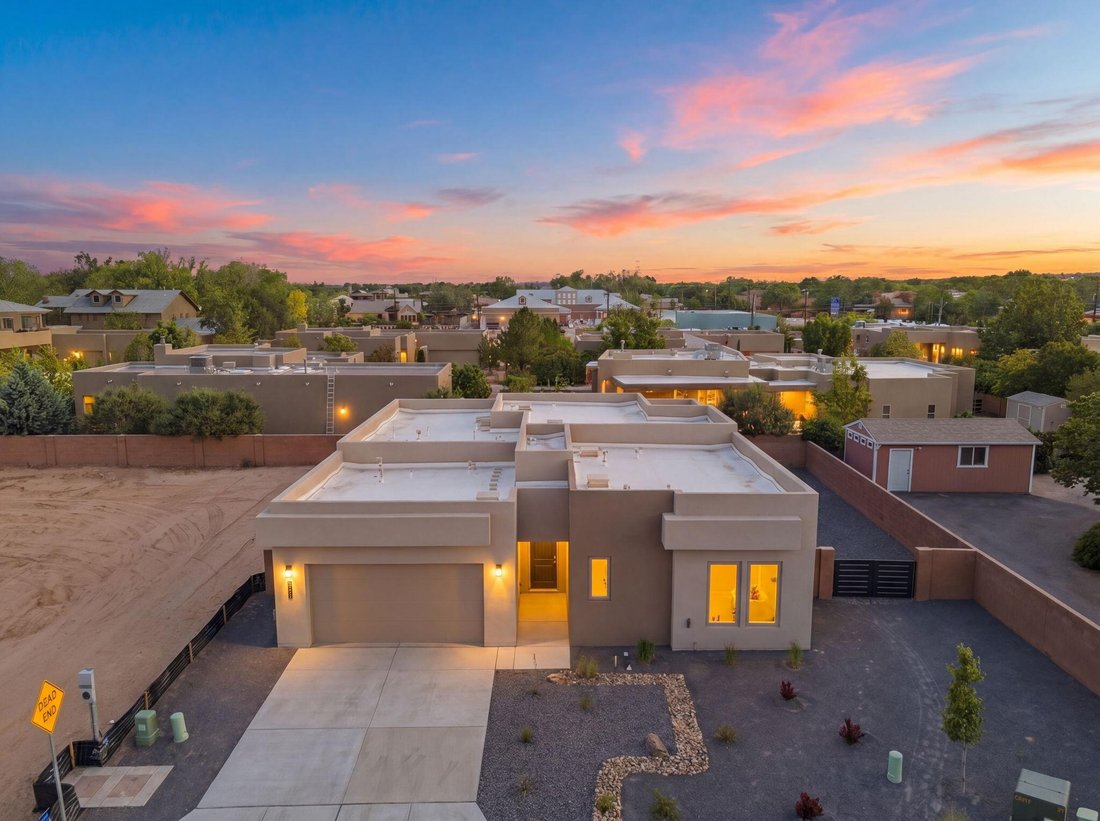 House in Albuquerque, New Mexico, United States 2 - 17960895