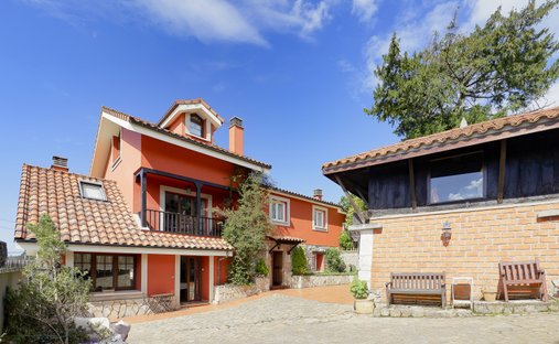 House in Distrito Rural, Gijon / Xixon, Spain 1