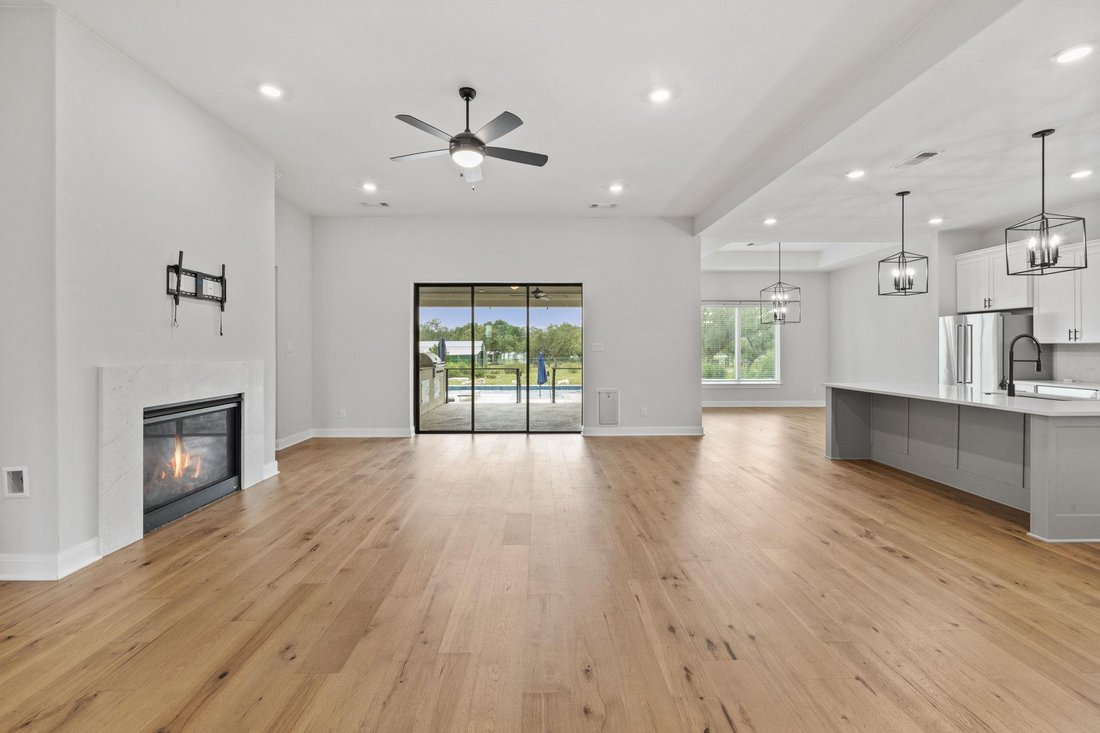 House in Spicewood, Texas, United States 5 - 17951734