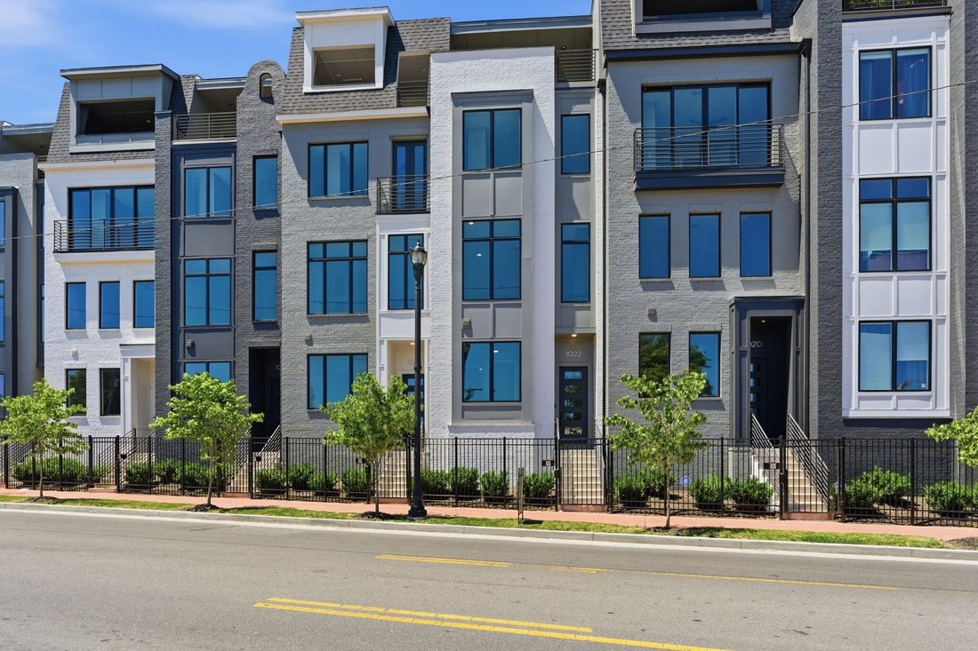 Co Op in Nashville, Tennessee, United States 1 - 17963719