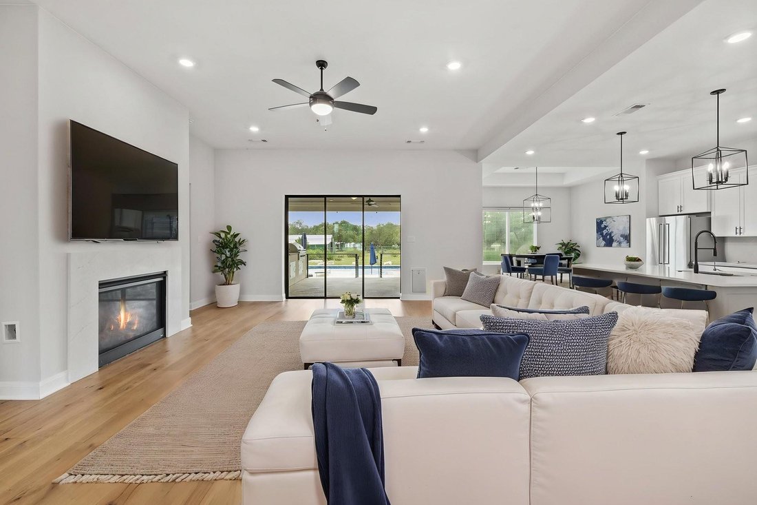 House in Spicewood, Texas, United States 4 - 17951734
