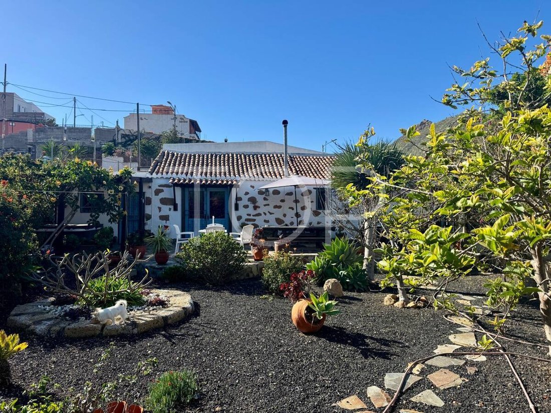 Country House in San Miguel de Abona, Canary Islands, Spain 1 - 17964131