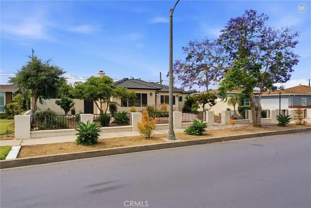 House in Gardena, California, United States 3 - 17963992