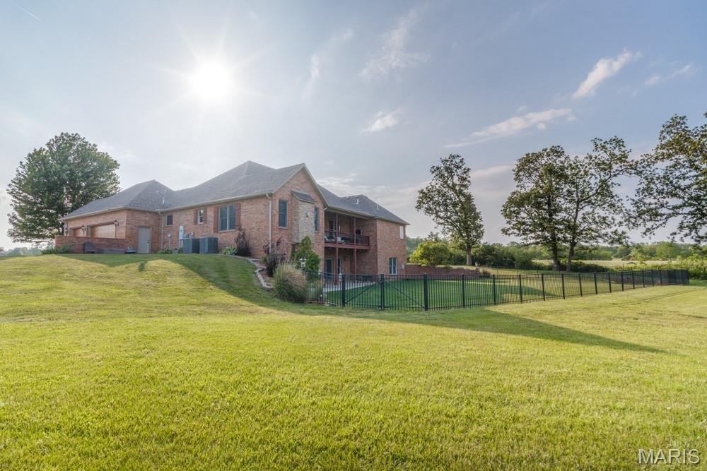 House in Lebanon, Missouri, United States 5 - 17963875