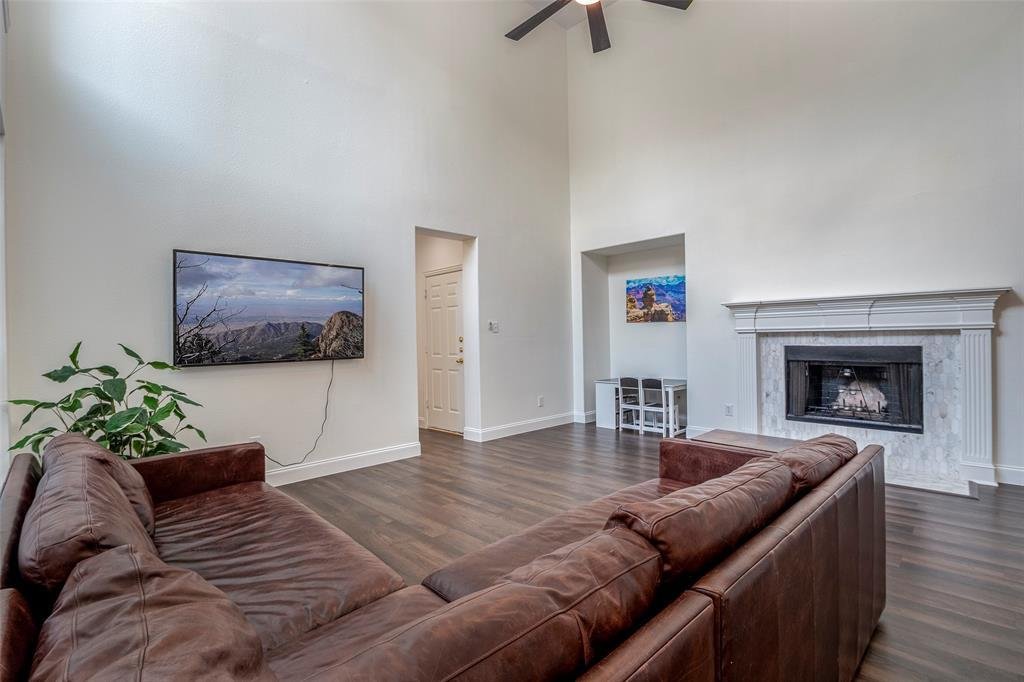 House in Frisco, Texas, United States 3 - 17964064