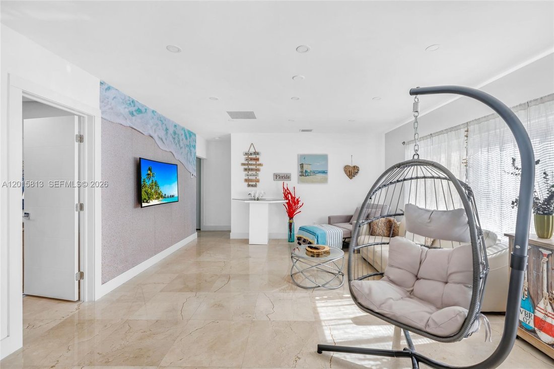 House in Golden Beach, Florida, United States 2 - 17963920