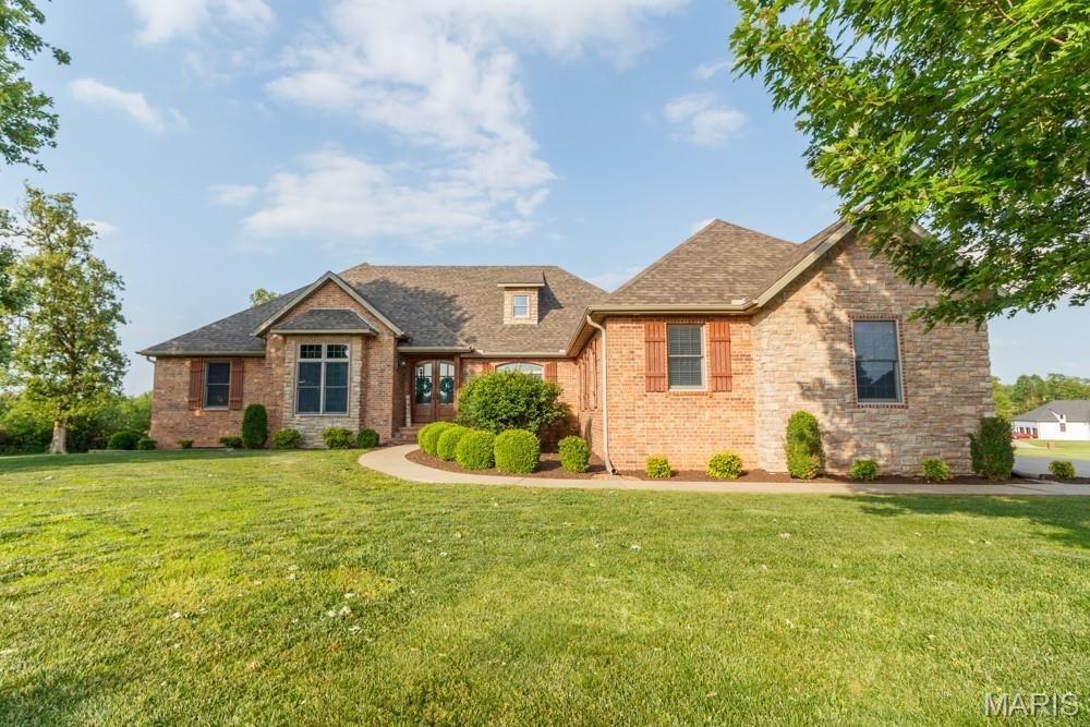 House in Lebanon, Missouri, United States 3 - 17963875
