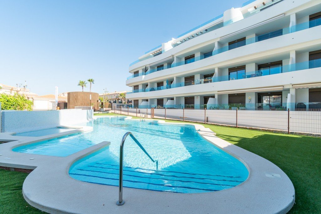 Apartment in Playa Flamenca, Orihuela, Valencian Community 1 - 17964401