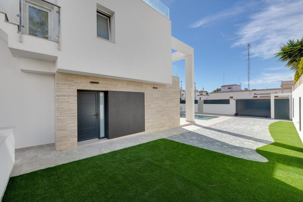 House in Torrevieja, Valencian Community, Spain 5 - 17964603