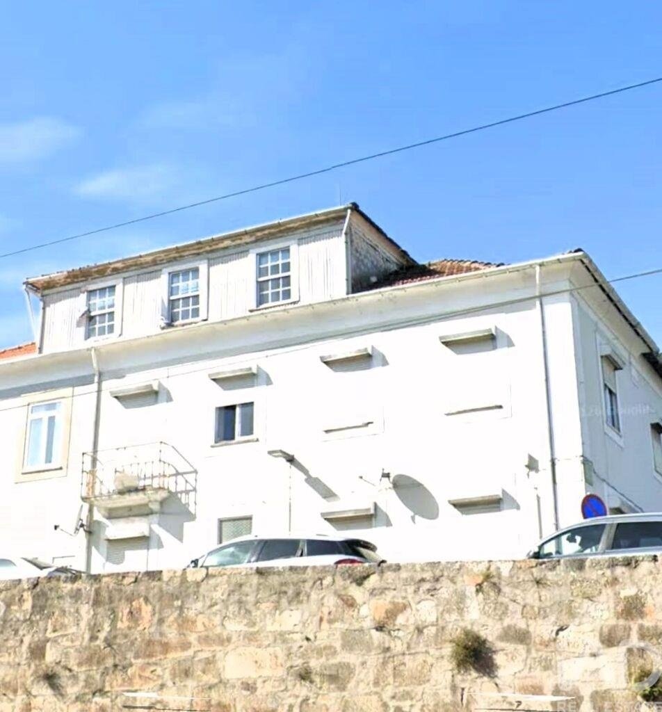 Townhouse in Lordelo do Ouro e Massarelos, Porto District, Portugal 1 - 17965109