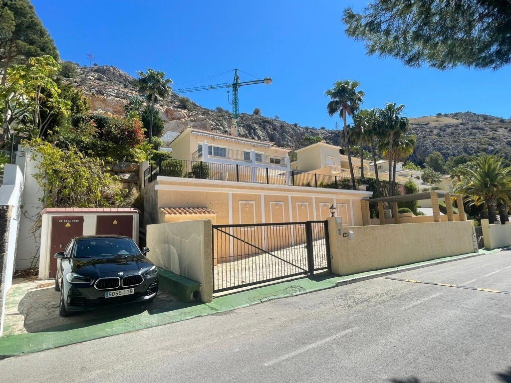House in Zona de Mascarat, Valencian Community, Spain 2 - 17965218