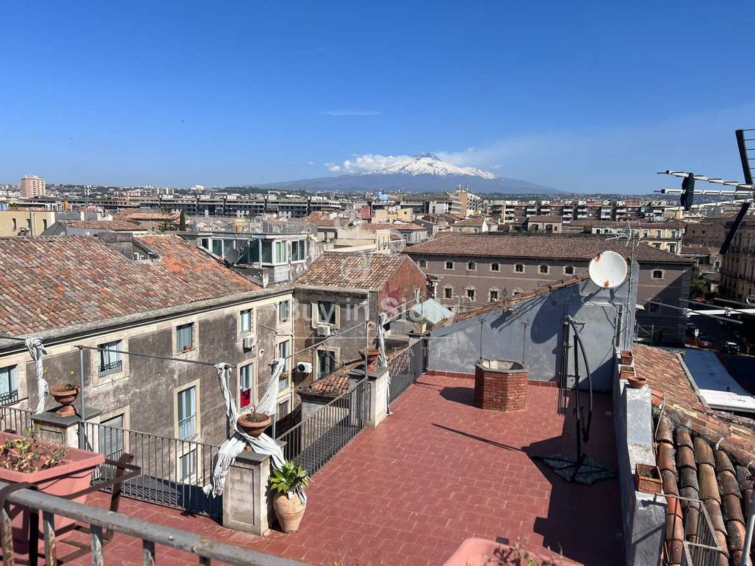 Penthouse in Historic Center, Catania, Italy 1 - 17964342