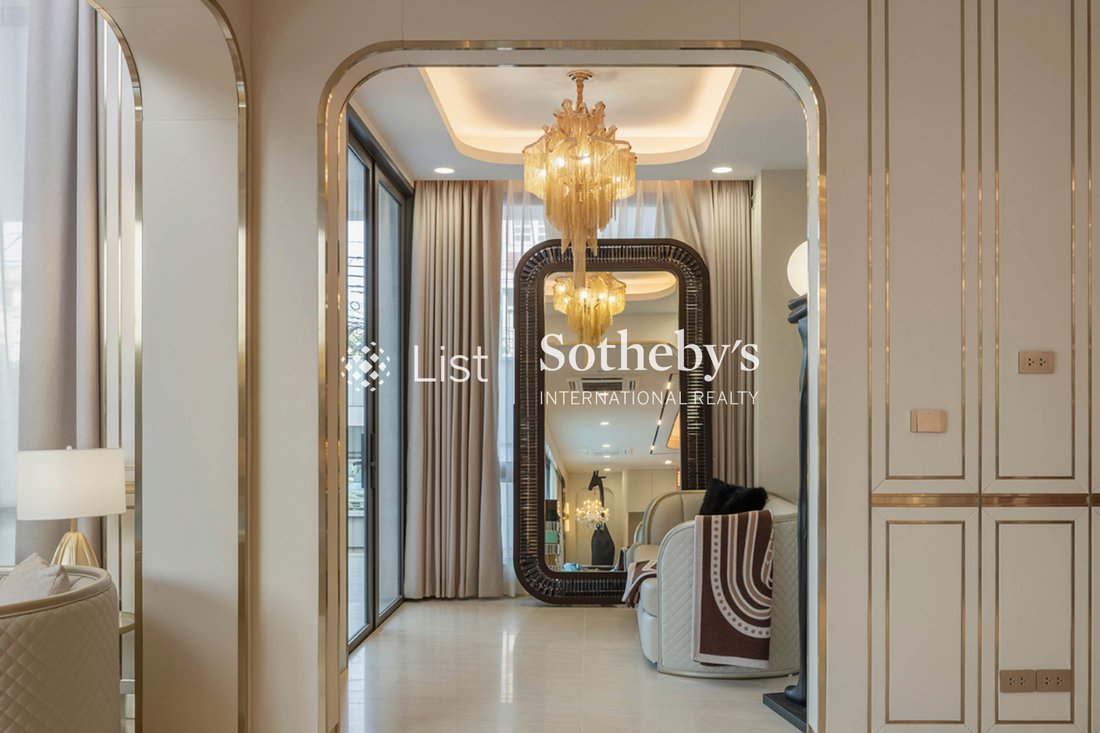 House in Bangkok, Krung Thep Maha Nakhon, Thailand 5 - 17964398