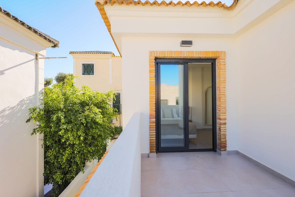 House in Orihuela, Valencian Community, Spain 2 - 17965286