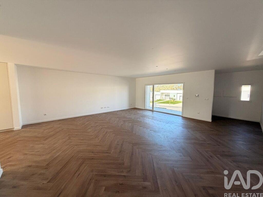 Townhouse in Leiria, Pousos, Barreira e Cortes, Leiria District, Portugal 3 - 17964735