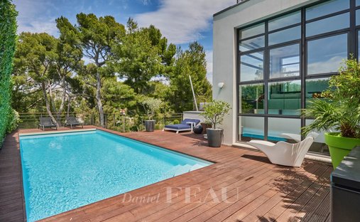 Villa in Le Redon, Marseille, Provence-Alpes-Côte d'Azur 1