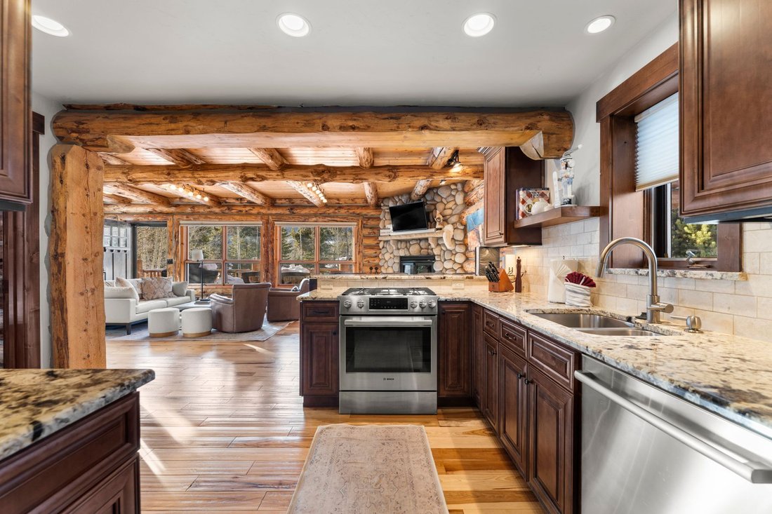 Breckenridge, Colorado, United States 3 - 17964281