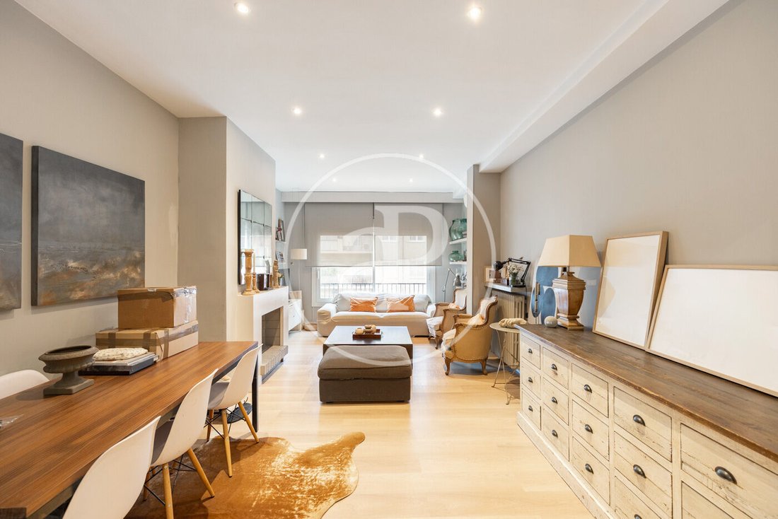 Apartment in Sarrià-Sant Gervasi, Barcelona, Spain 1 - 17964679