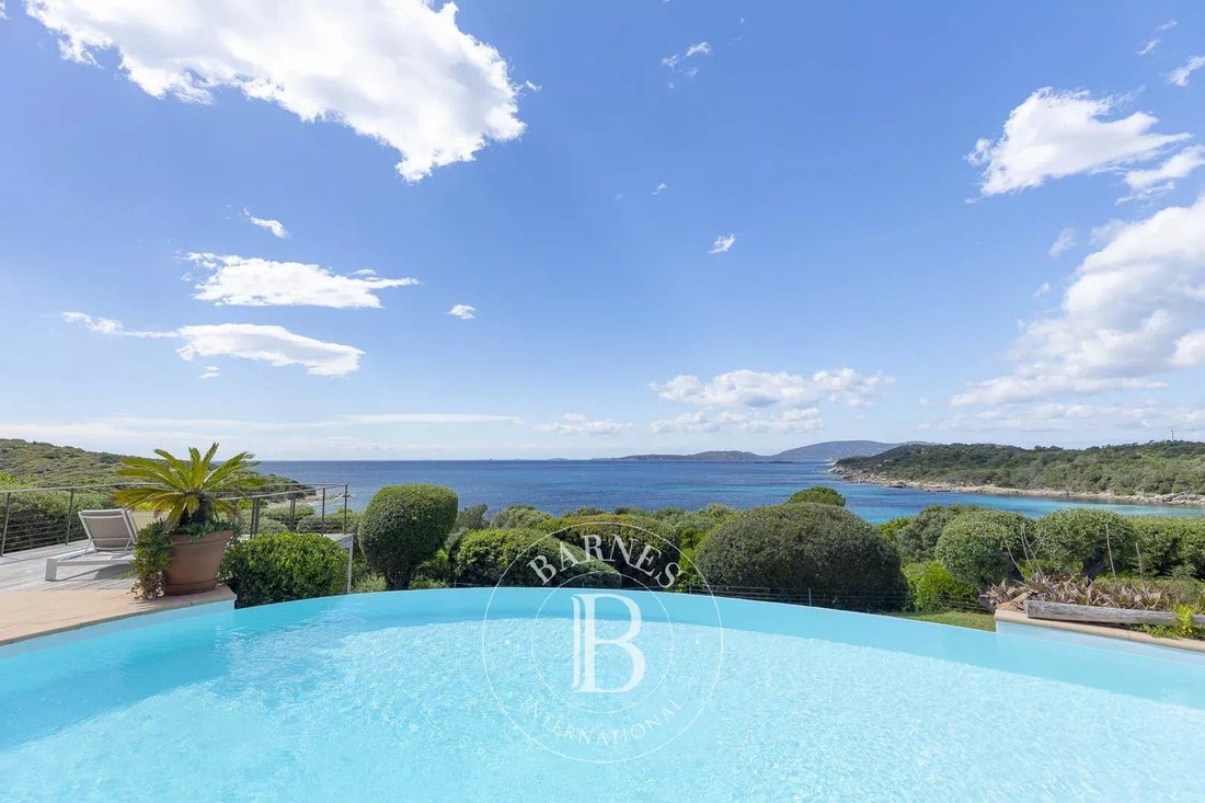 Villa in Zonza, Corsica, France 4 - 17964670