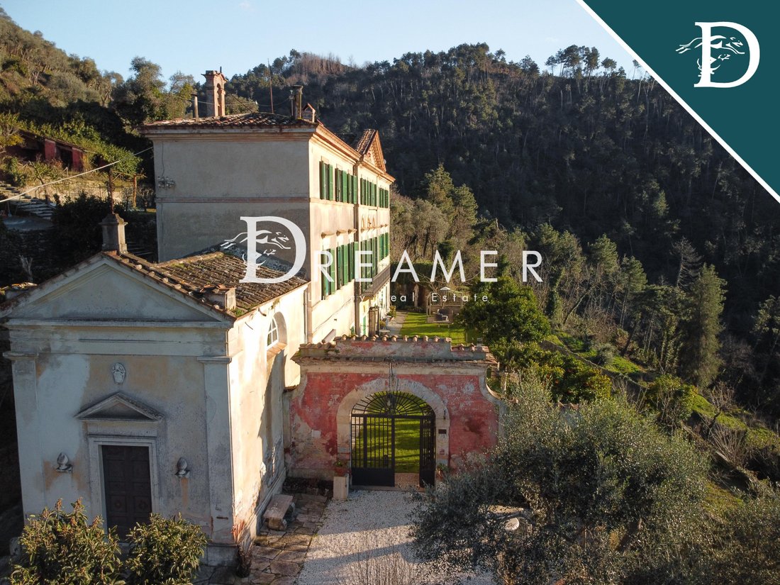 Villa in Capezzano Pianore, Camaiore, Tuscany 3 - 16825509