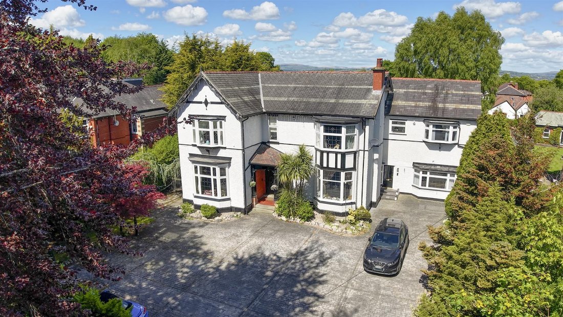 House in Whitefield, England 1 - 17964216