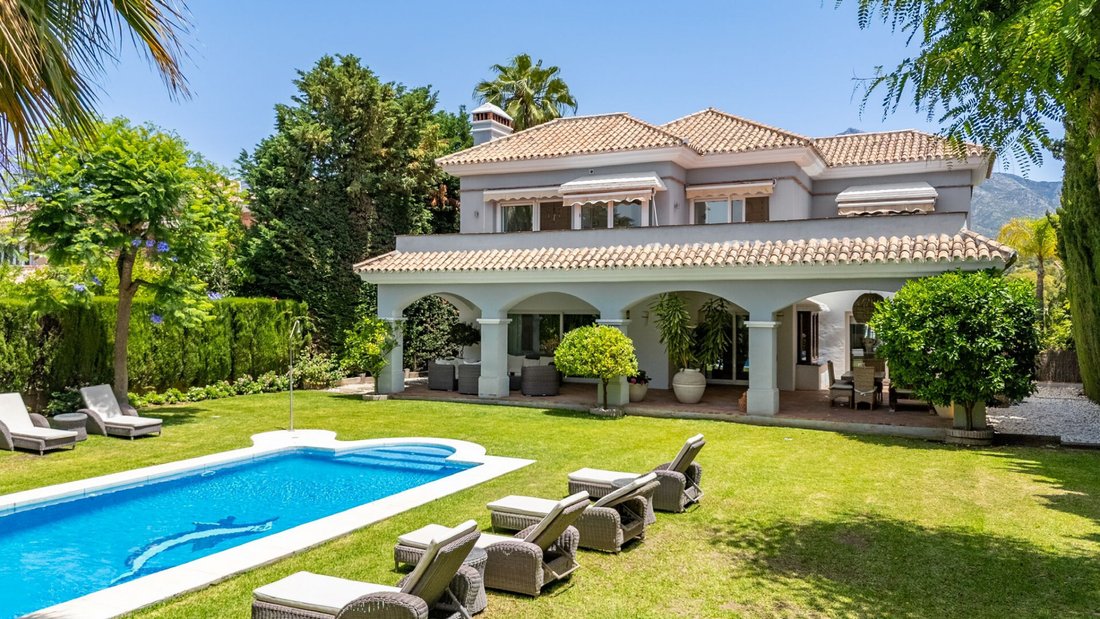 Villa a Nueva Andalucía, Marbella, Spagna 1 - 17964585