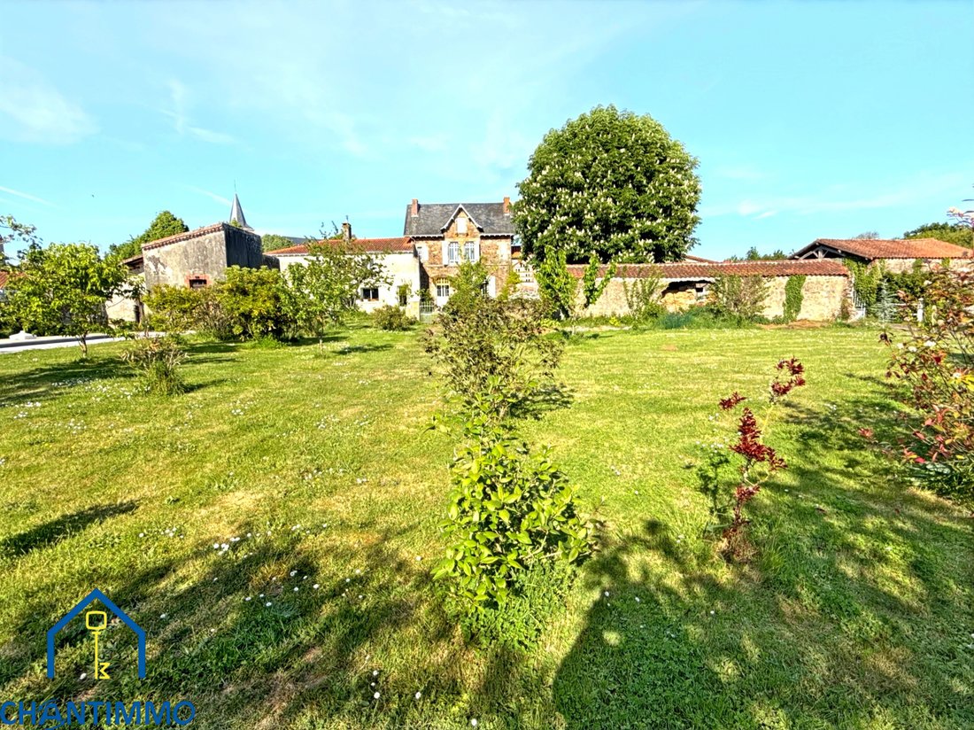 Castle in Chantonnay, Pays de la Loire, France 1 - 17964468