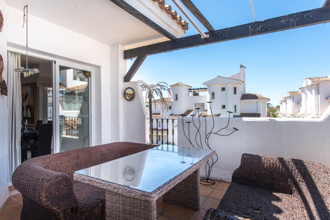 Penthouse in Nueva Andalucia, Marbella, Spain 4 - 17964641
