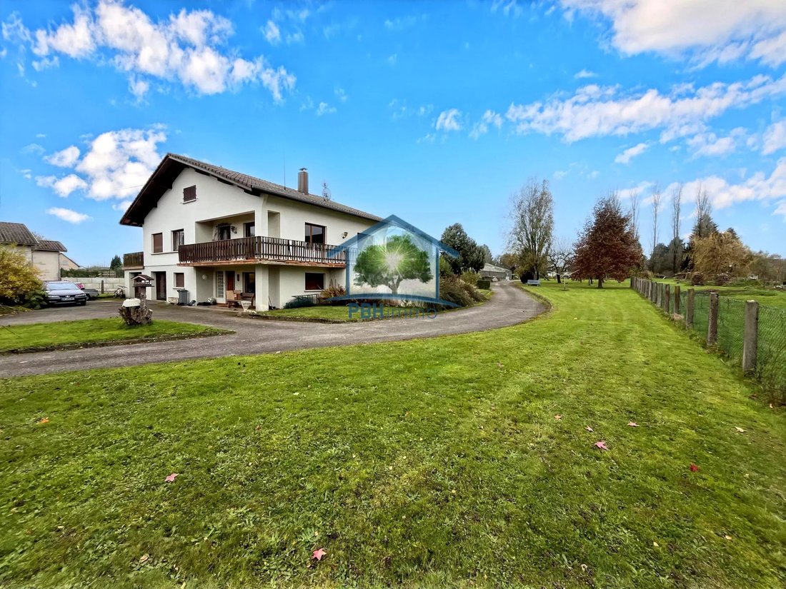 Estate in Burnhaupt-le-Haut, Grand Est, France 4 - 17964518