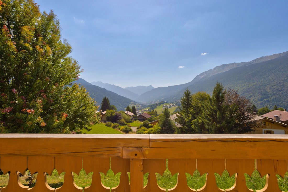 Chalet in Saint-Jean-de-Sixt, Auvergne-Rhône-Alpes, France 4 - 17964927