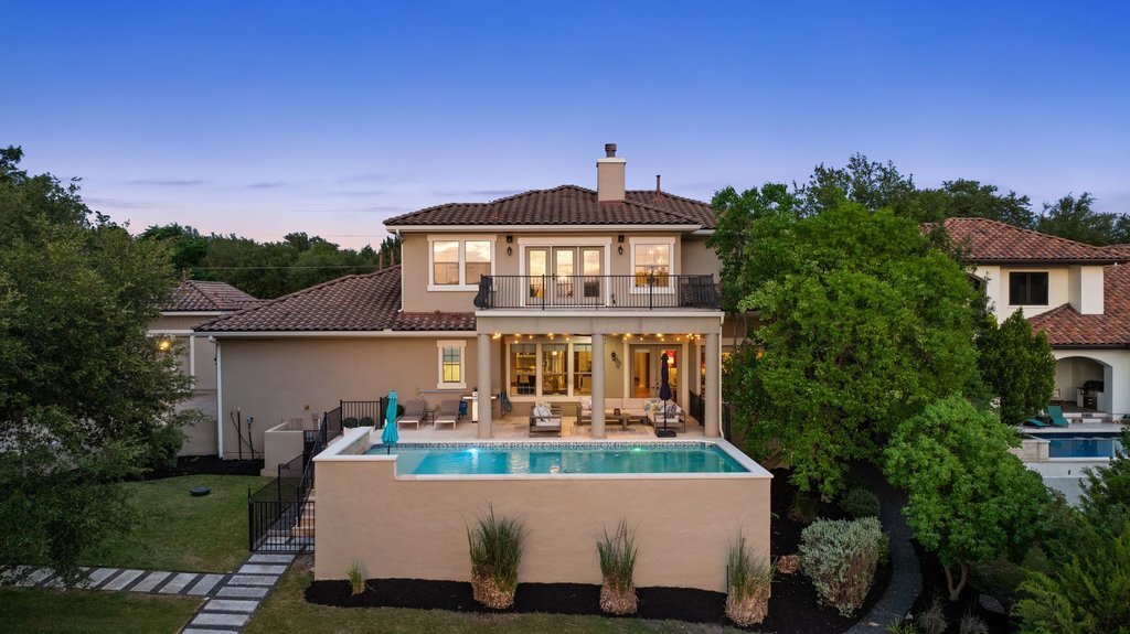 House in The Hills, Texas, United States 2 - 17964980