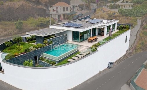 Villa in Ribeira Brava, Madeira, Portugal 1