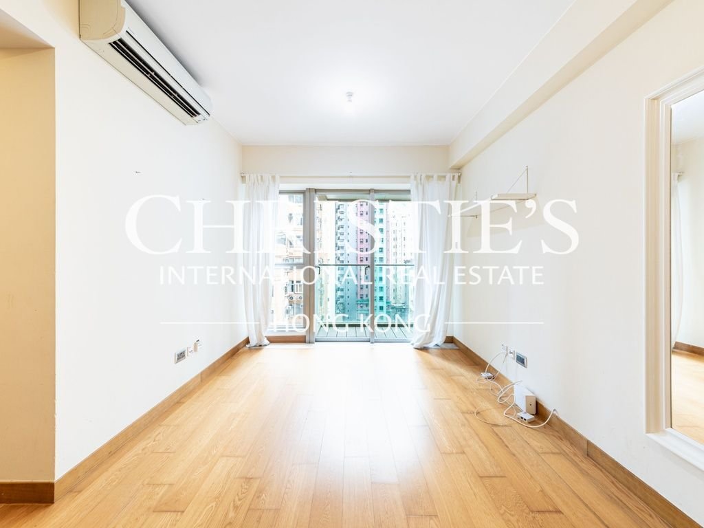 Apartment in Hong Kong, Hong Kong 3 - 17965355