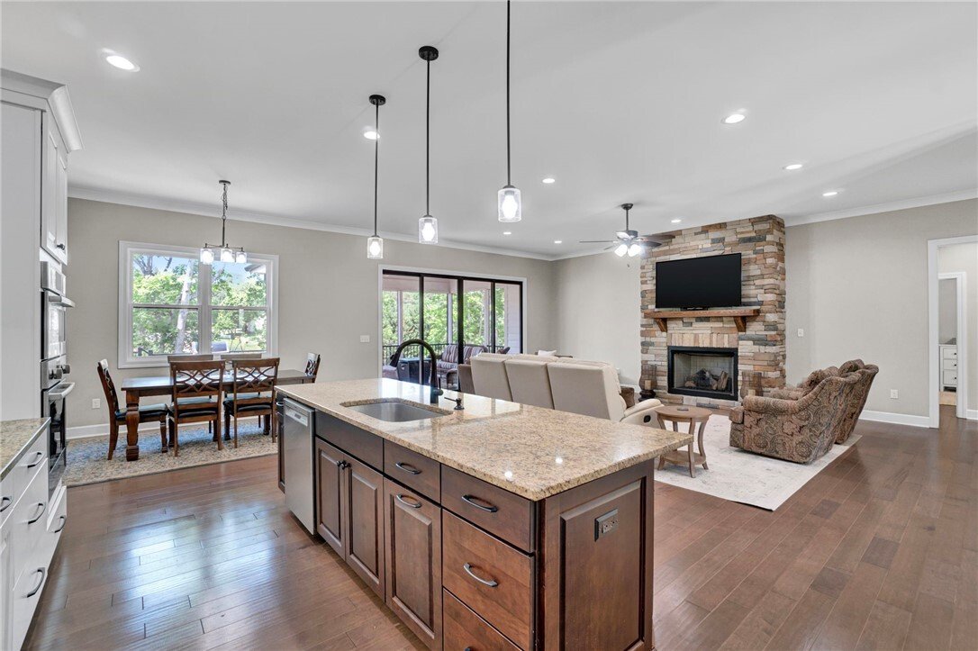 House in Seneca, South Carolina, United States 5 - 17964941