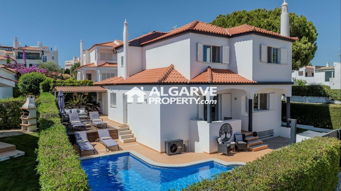 Villa in Vilamoura, Quarteira, Algarve 2 - 17965448