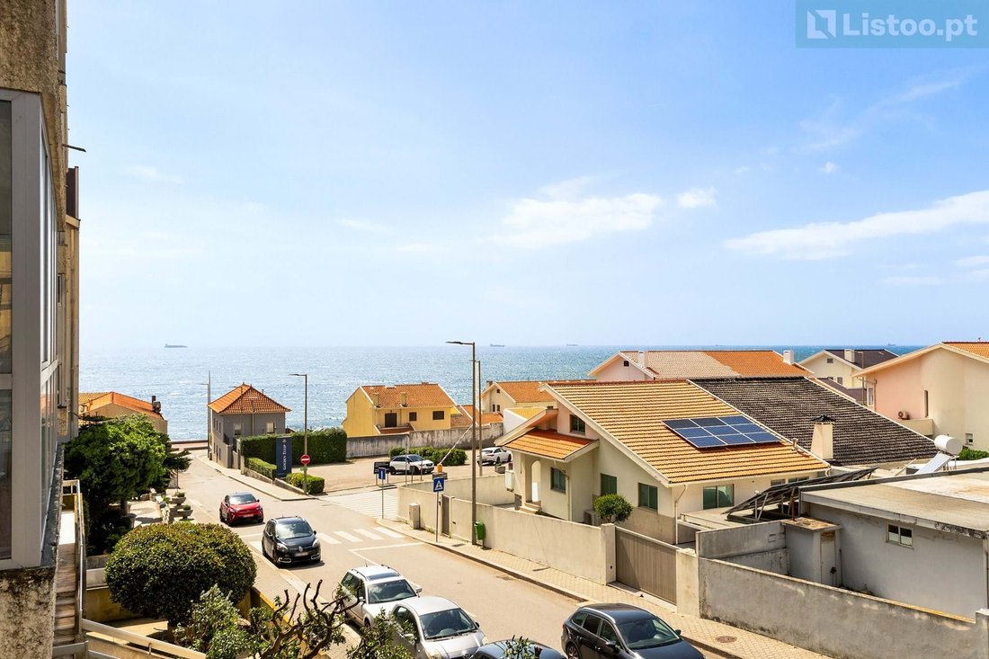 Apartment in Canidelo, Porto District, Portugal 1 - 17965432