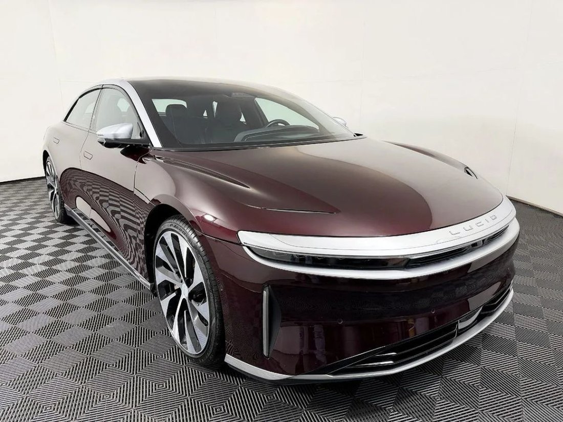 Sedan in Lynnwood, WA, United States 5 - 17965284