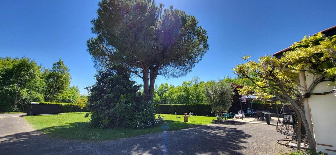 Villa in Saint-Hilaire-de-Lusignan, Nouvelle-Aquitaine, France 3 - 17964842