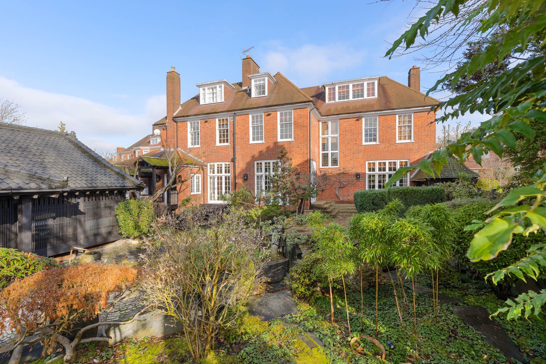 House in Hampstead, Camden, England 1 - 17051762