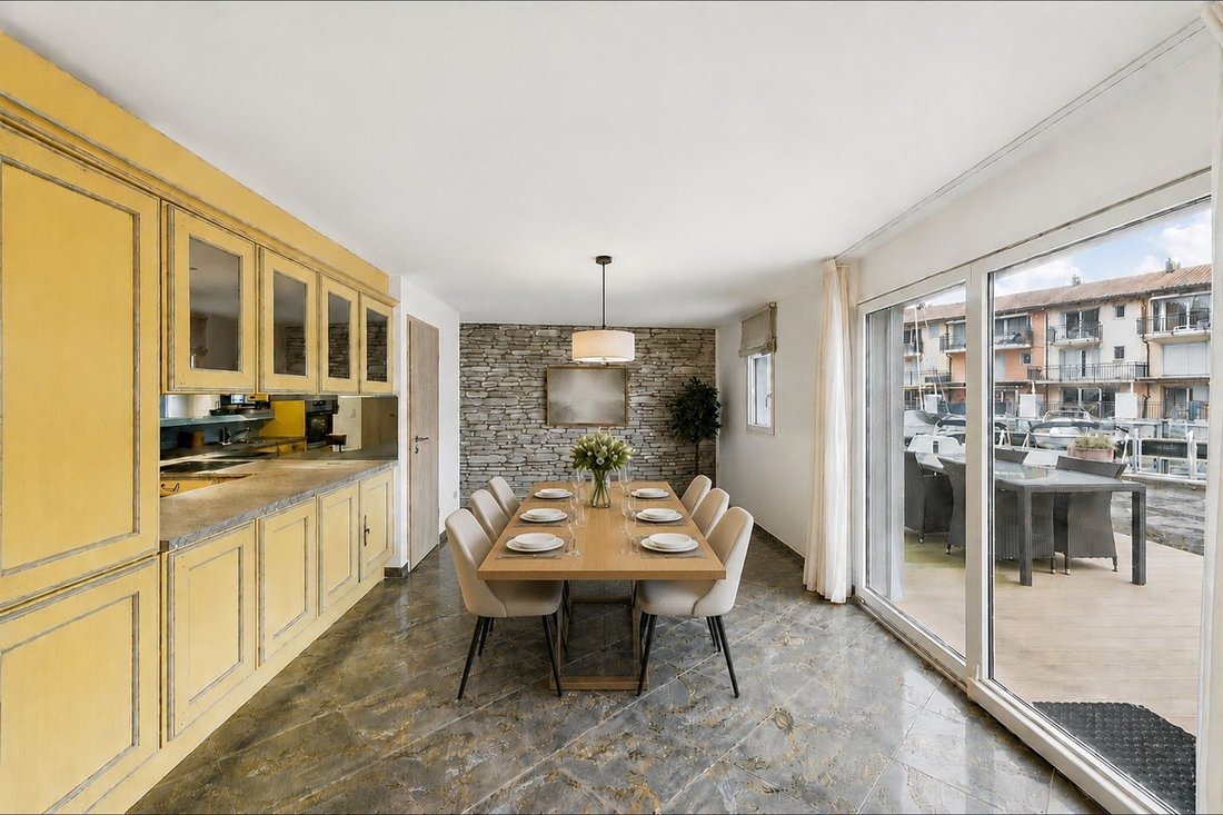 Apartment in Port-Valais, Valais, Switzerland 2 - 16566266