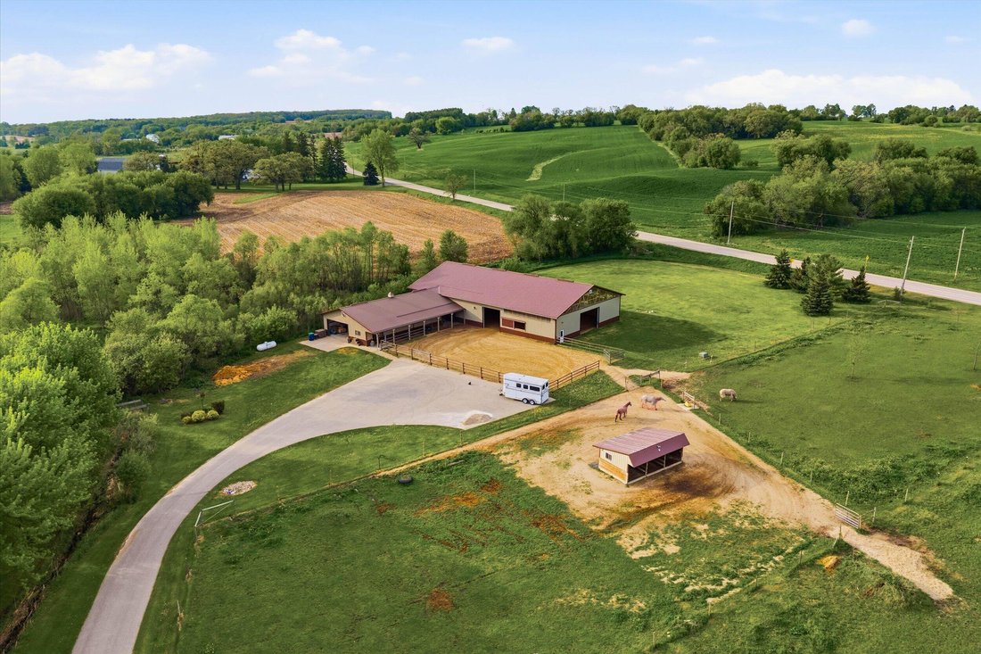 House in Eden, Wisconsin, United States 4 - 17965000