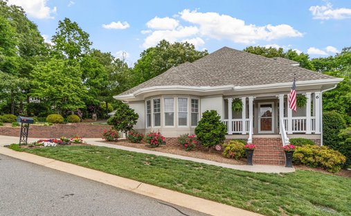 House in Asheville, North Carolina, United States 1
