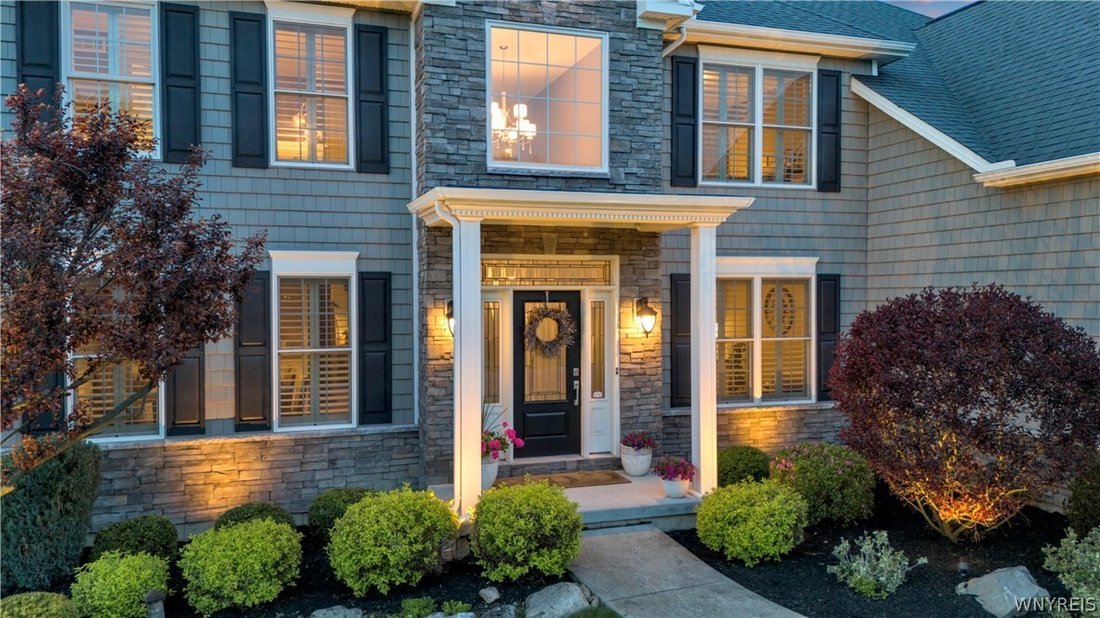 House in Orchard Park, New York, United States 4 - 17965025