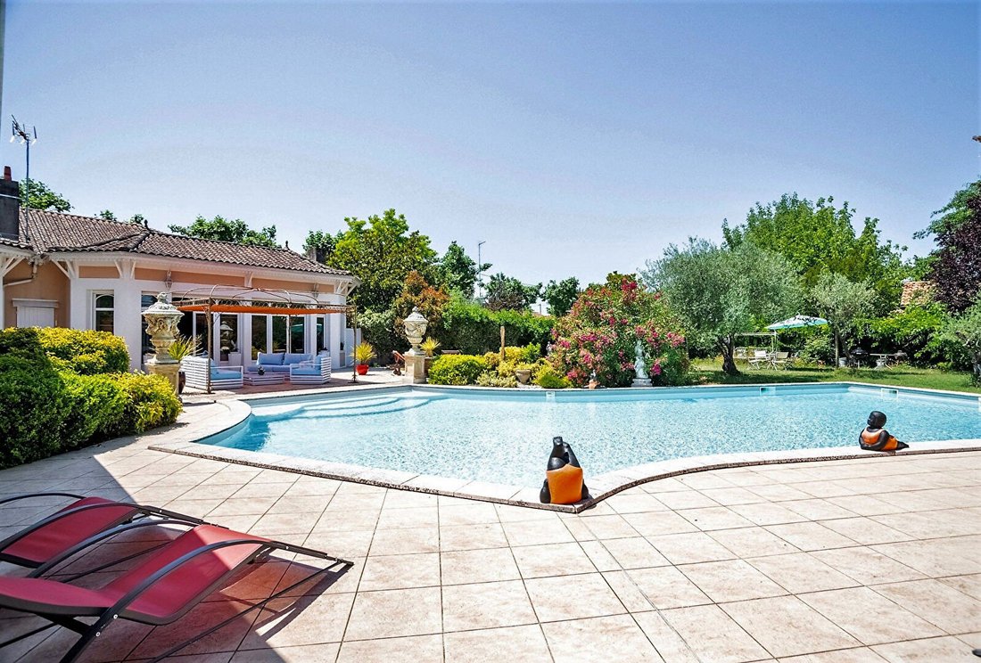 Villa in Audenge, Nouvelle-Aquitaine, France 1 - 17964700